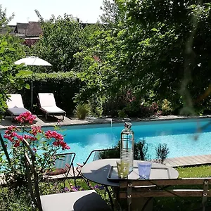 Les Perluetes , Carennac Frankreich